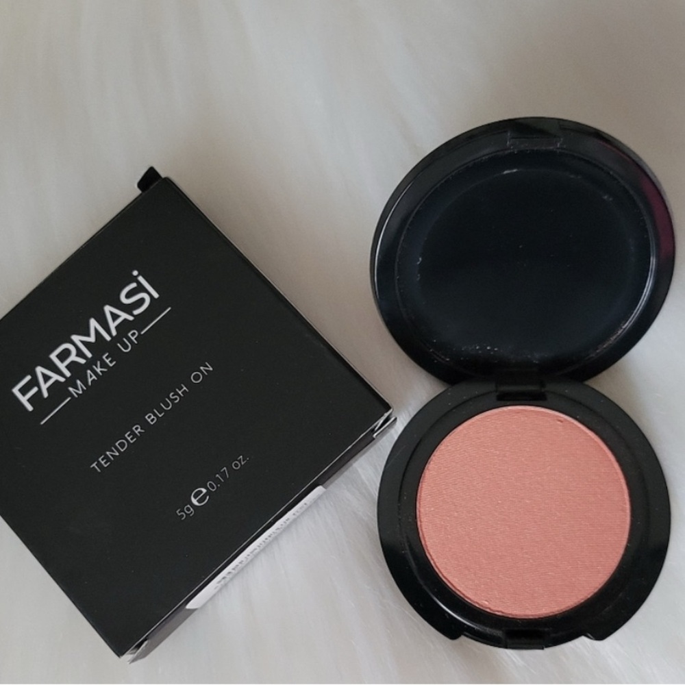 NEW Farmasi blush #15